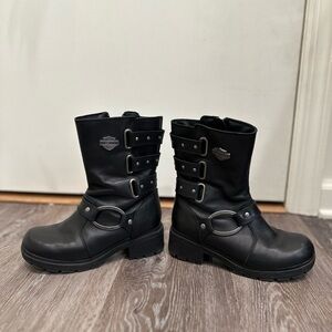 Black Women's Harley Davidson Boots with silver Buckle Detail